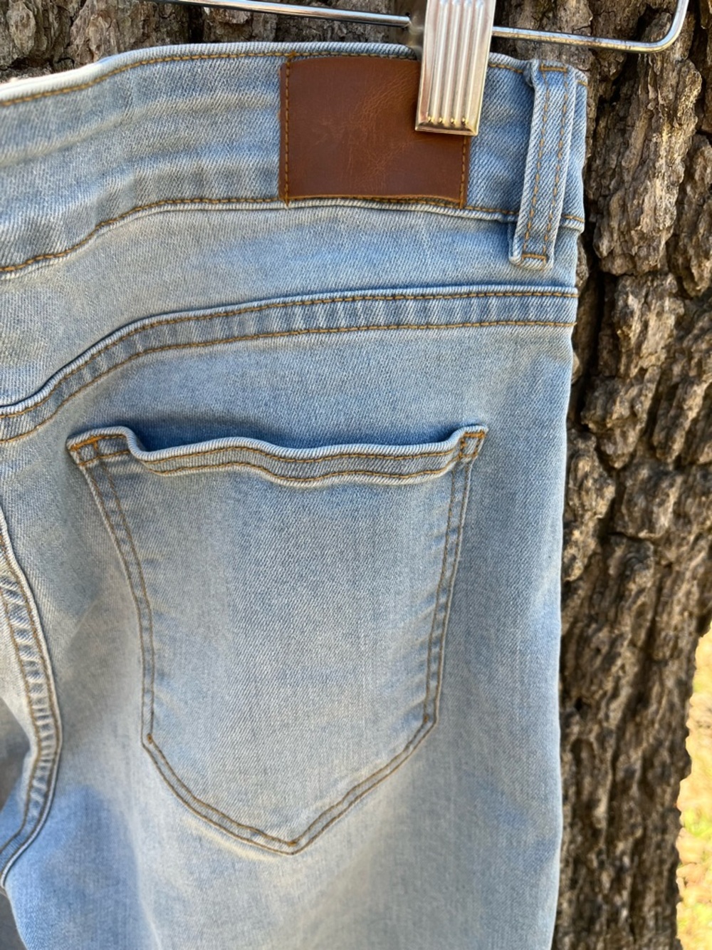 ⭐️Sybilla Noah Fit Cropped Jean in size 10